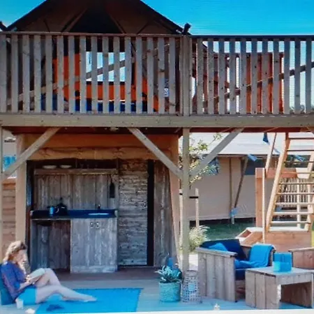 Tente Du Hautoreille * Bannes (Haute-Marne)